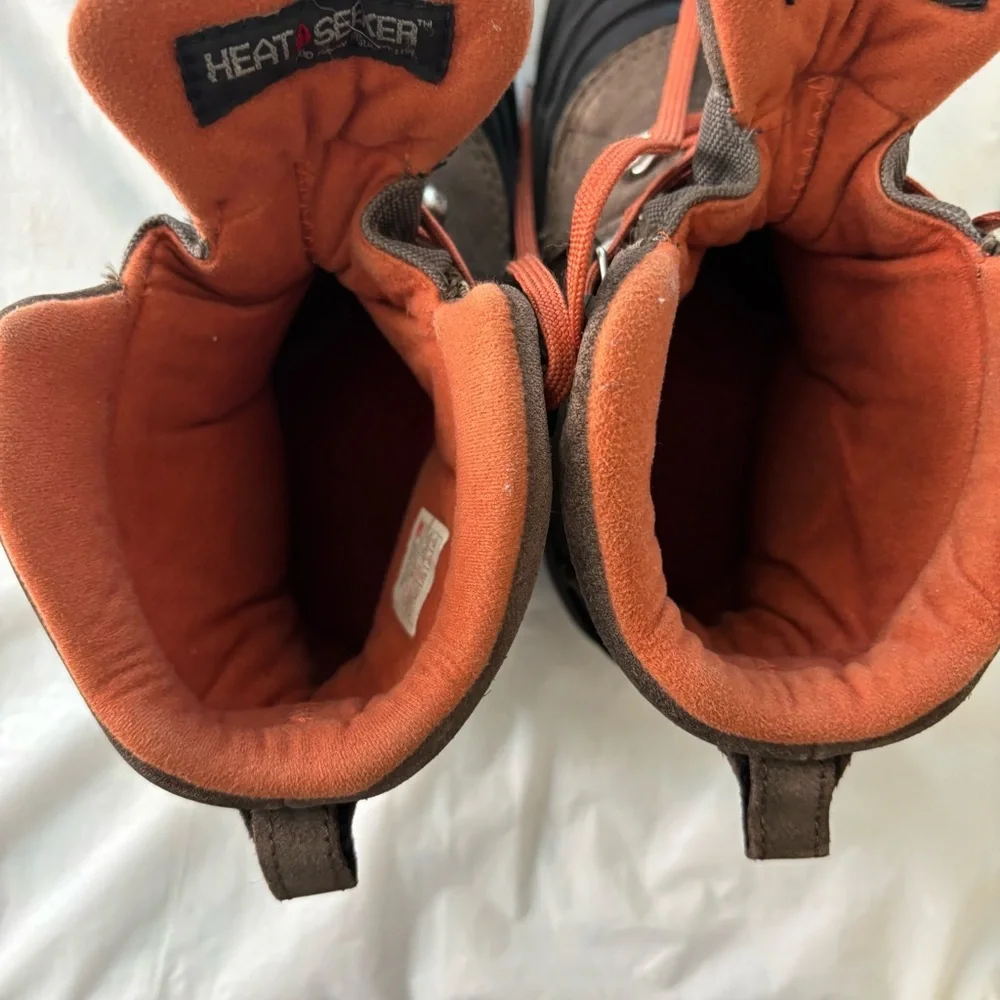 The North Face Chilkat Lace ll Waterproof Brown Black Boots SZ 4 Y Worn 4X